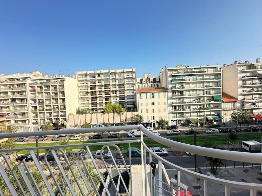 ניס Appartement Avec 4 Chambres Doubles - Proche De La Mer, Des Transports Et De La Promenade Des Anglais מראה חיצוני תמונה